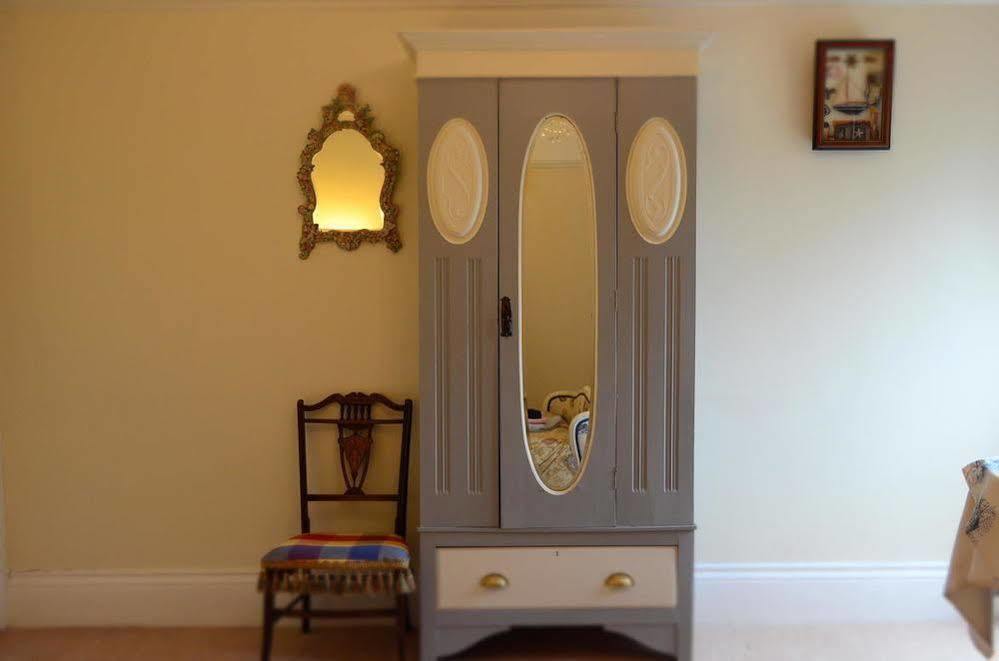 The Priory B&B Whitchurch  Luaran gambar