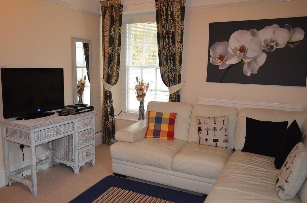 The Priory B&B Whitchurch  Luaran gambar