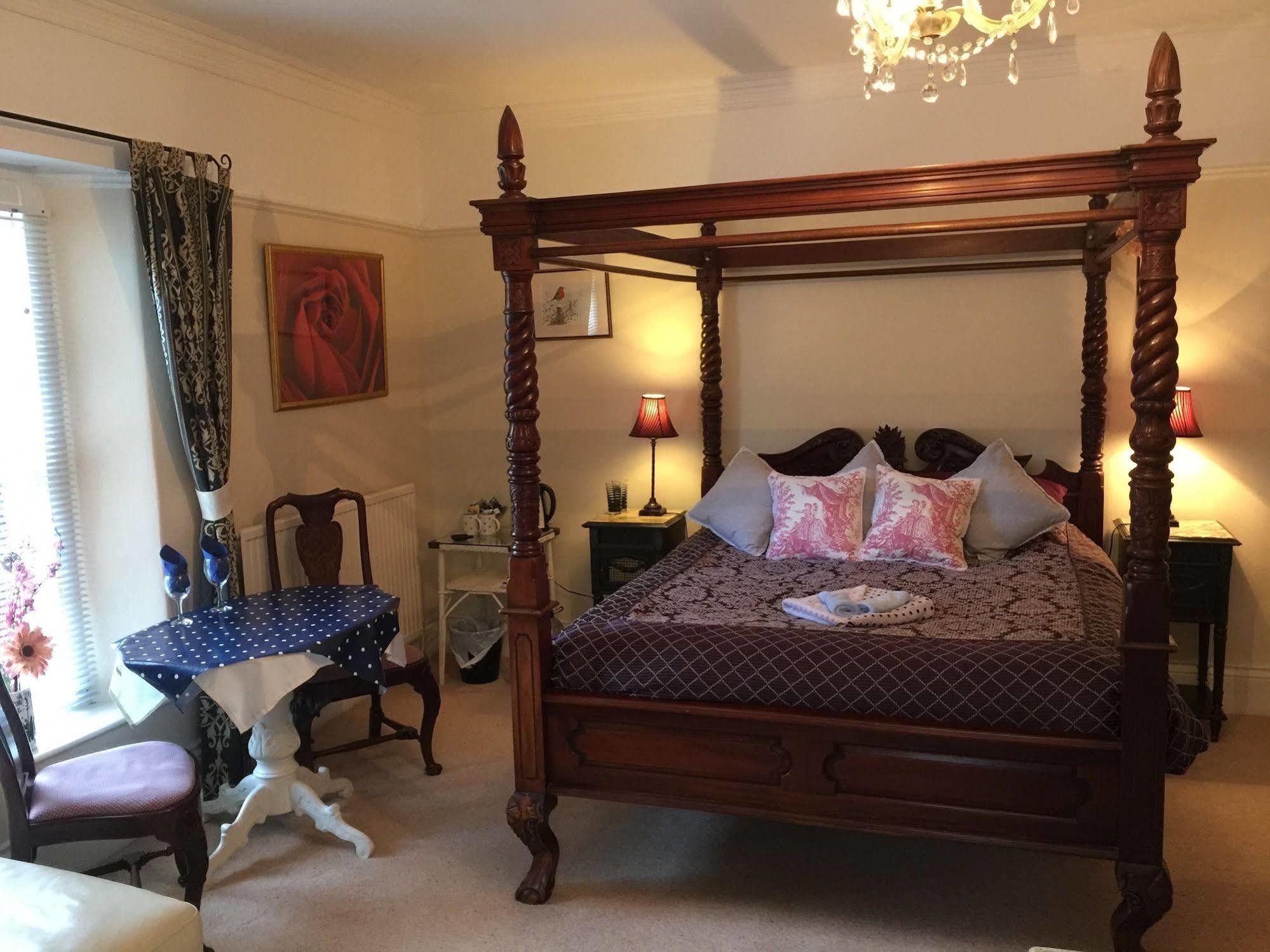 The Priory B&B Whitchurch  Luaran gambar