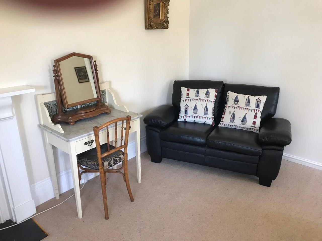 The Priory B&B Whitchurch  Luaran gambar
